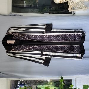 We are hah robe and nighty sz l🥰